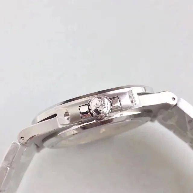 Relogio Patek Philippe Tiffany 5711-1A - Foto 3