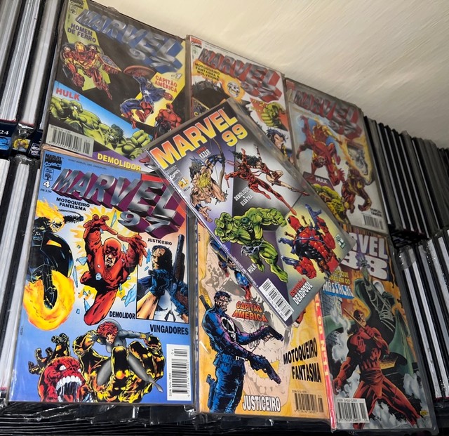 Marvel 97, 98, 99 editora abril 20,00 cada - Foto 2