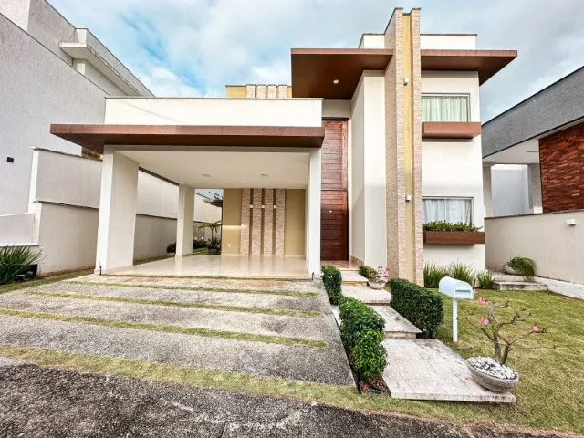 Casa Duplex em Condomínio Novo Leblon: 3 quartos, 3 suítes, Sala ampla, Cozinha e garagem