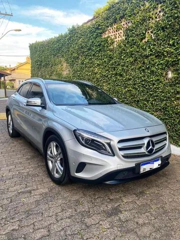 MERCEDES-BENZ GLA-200 a gasolina Usados e Novos - São José Dos