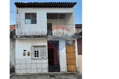 Duas casas no Feitosa