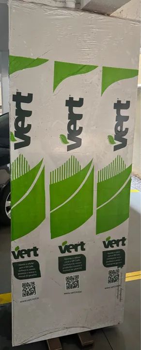 FOLHAS DE PORTA, NOVAS, LACRADAS  - Foto 2