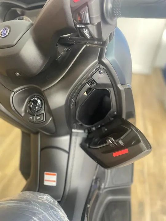 Yamaha Xmax 250 2024 Fran  - Foto 2