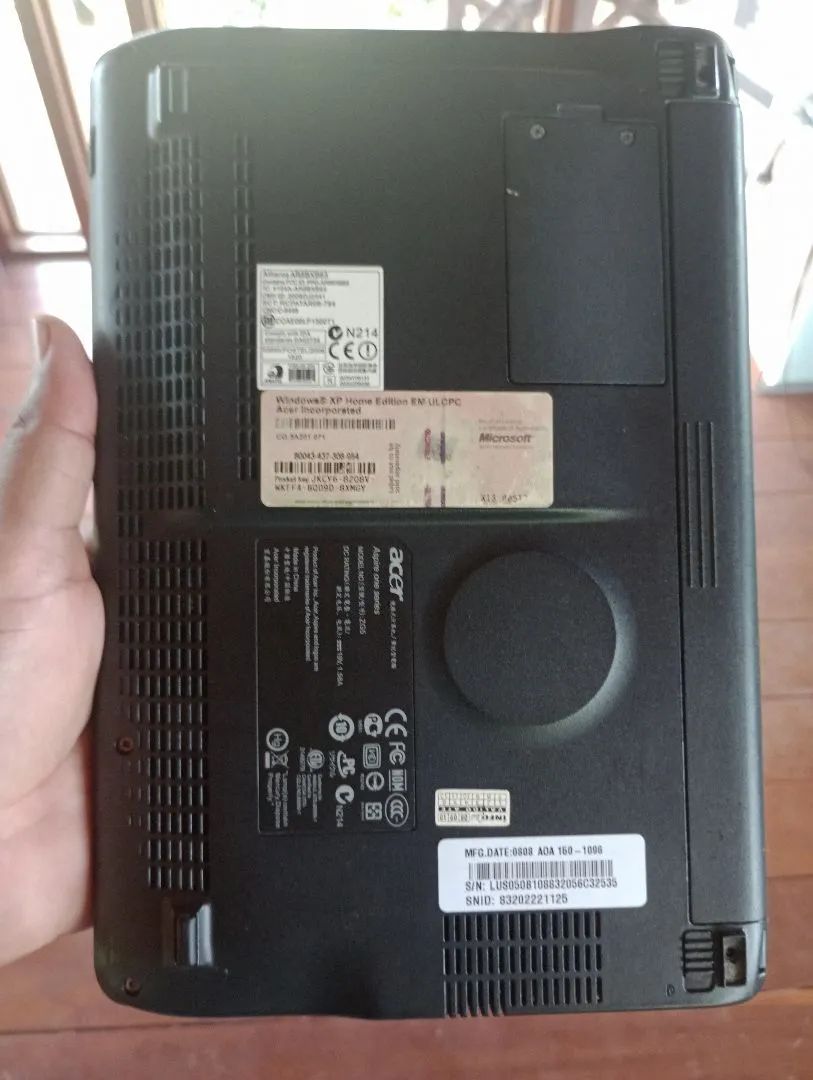 Netbook Acer Aspire One - Pequeno - Foto 2