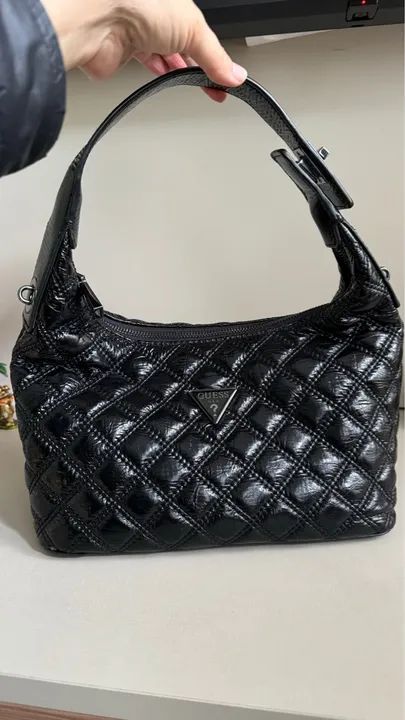 Bolsa guess preta 