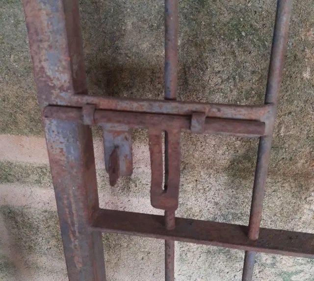 PORTÃO DE FERRO MACIÇO - Foto 3