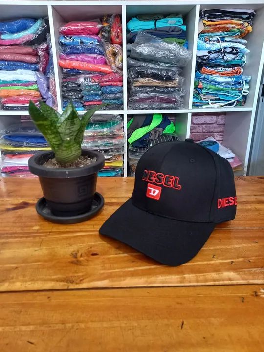 Bonés primeira linha várias marcas  - Foto 4