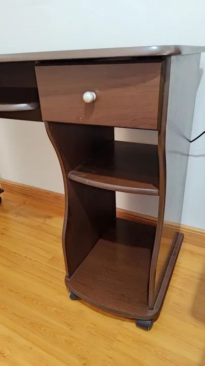 Escrivaninha com Gaveta - Foto 3