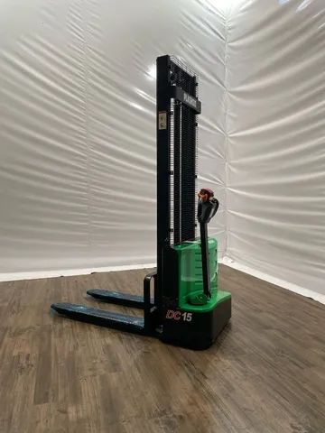 Transpaleteira Elétrica -Plasnox