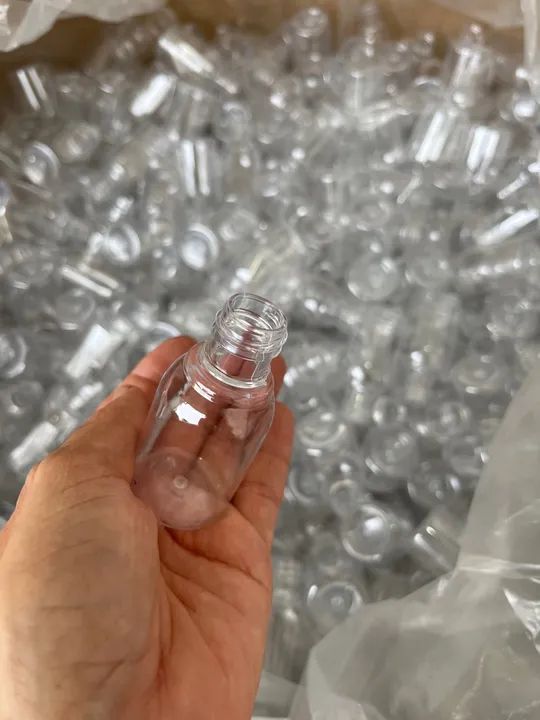 Caixa com cerca de 1300 frascos álcool gel 30ml cristal sem tampa  - Foto 3