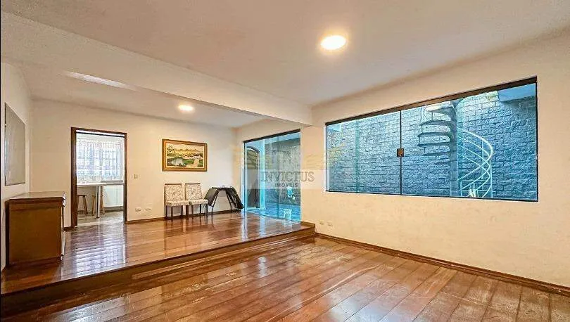 Sobrado Residencial/Comercial com 4 Quartos para Alugar, 343m²- Bairro Assunção, São Berna