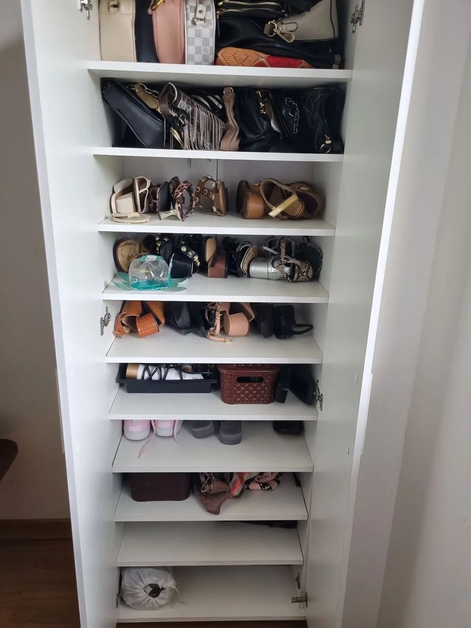 armario multiuso64750747536385120