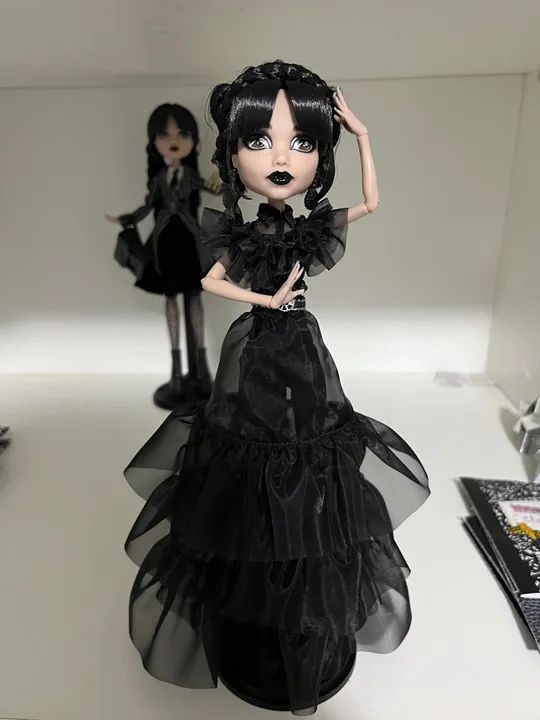 Boneca Wandinha Monster High 