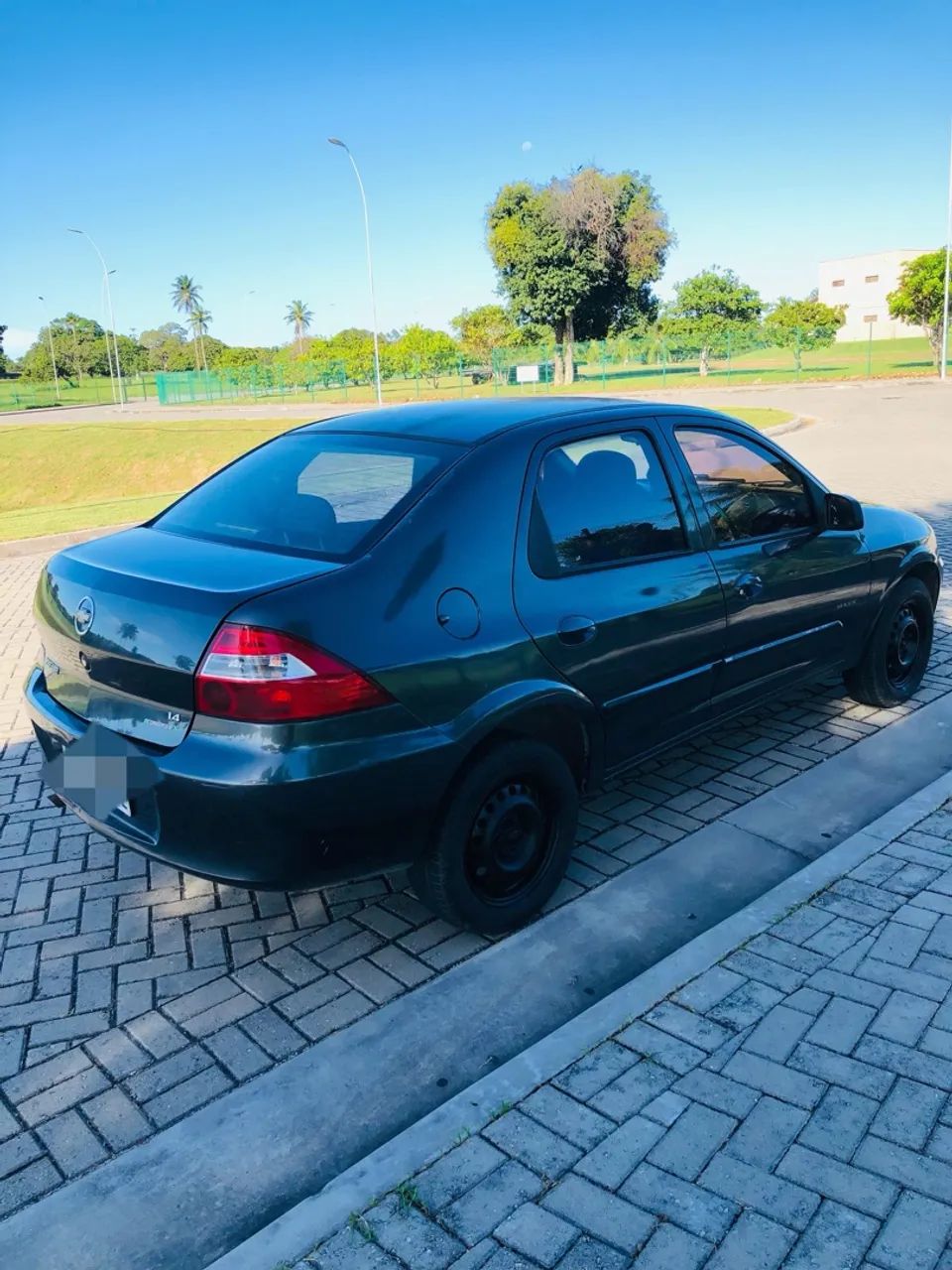 Prisma 2009 1.4 - Foto 4