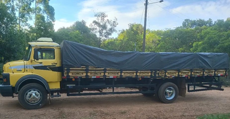 MERCEDES BENS 1513 - Foto 2