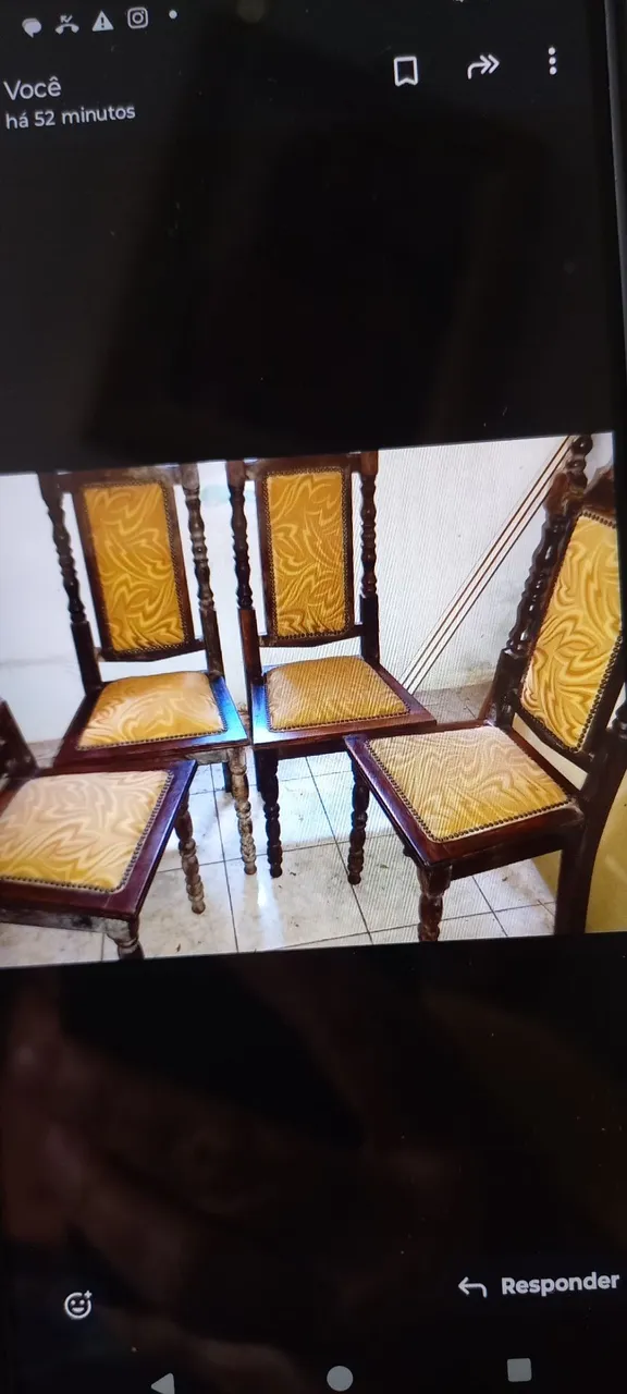 Conjunto de 4 Cadeiras de Madeira Maciça