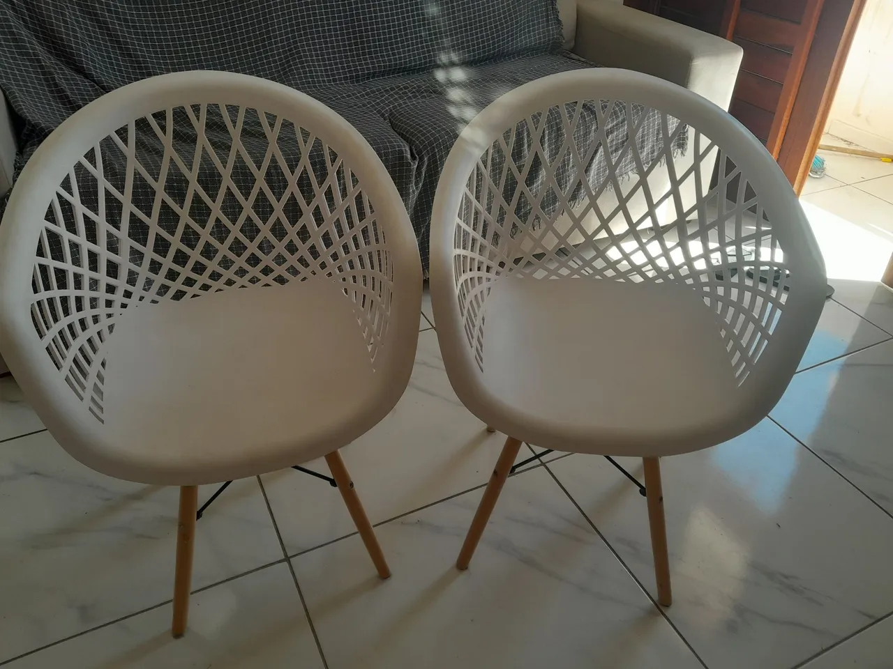 Cadeiras Design Modernas - Conforto e Estilo