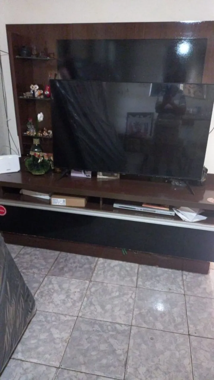 Rack com painel para TV