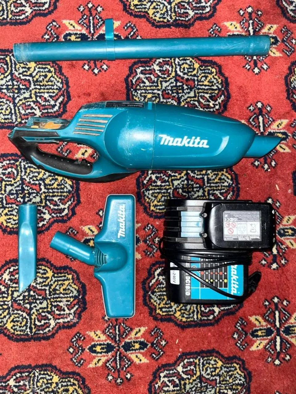 Makita - Bateria Recarregável + Acessórios - Foto 4