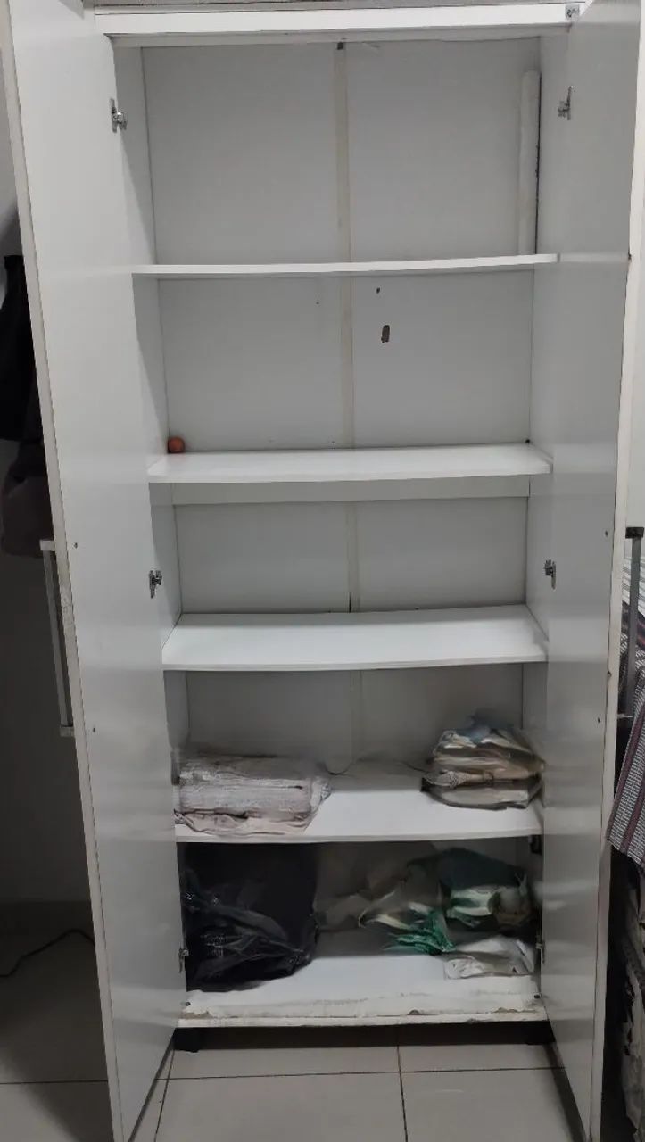 Guarda-roupa dias portas  - Foto 2