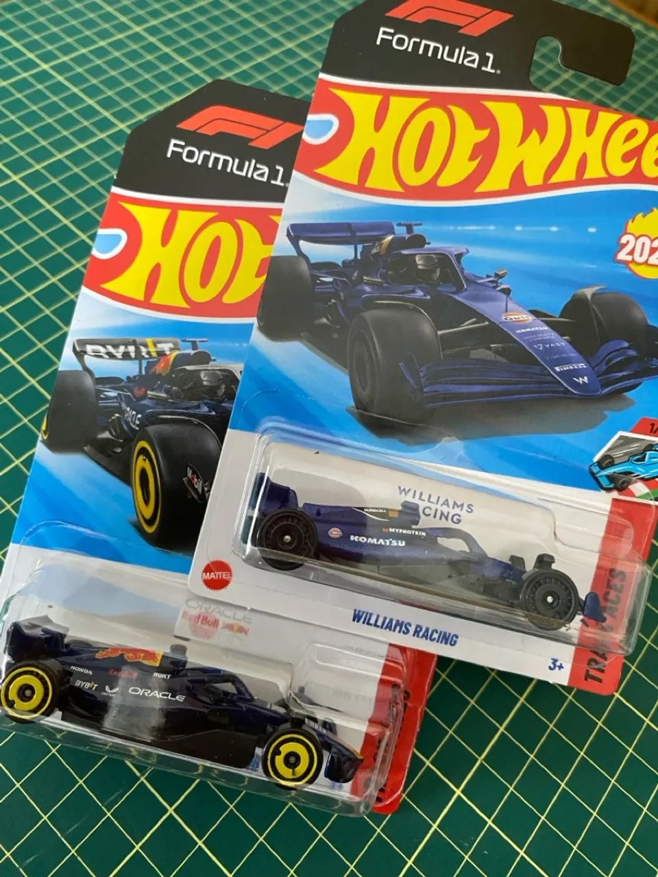 Dupla Hot Wheels F1 (Willians e Oracle Red Bull)