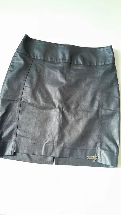 Conjunto de saia e croped listrado - Foto 5