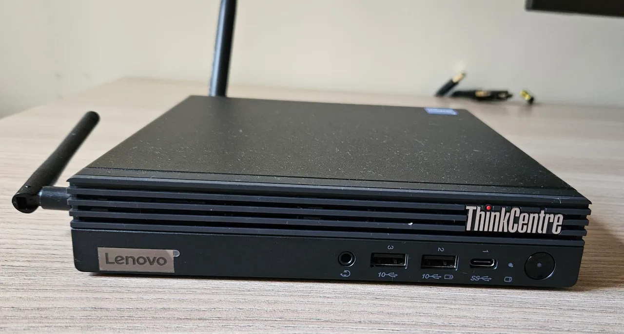 Lenovo Tiny Thinkcentre M75Q | AMD Ryzen 5 PRO 8500GE | 8Gb DDR5