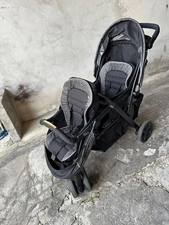 Carrinho de Bebê Gêmeos Chicco / Chicco Together Gemelar  - Foto 2