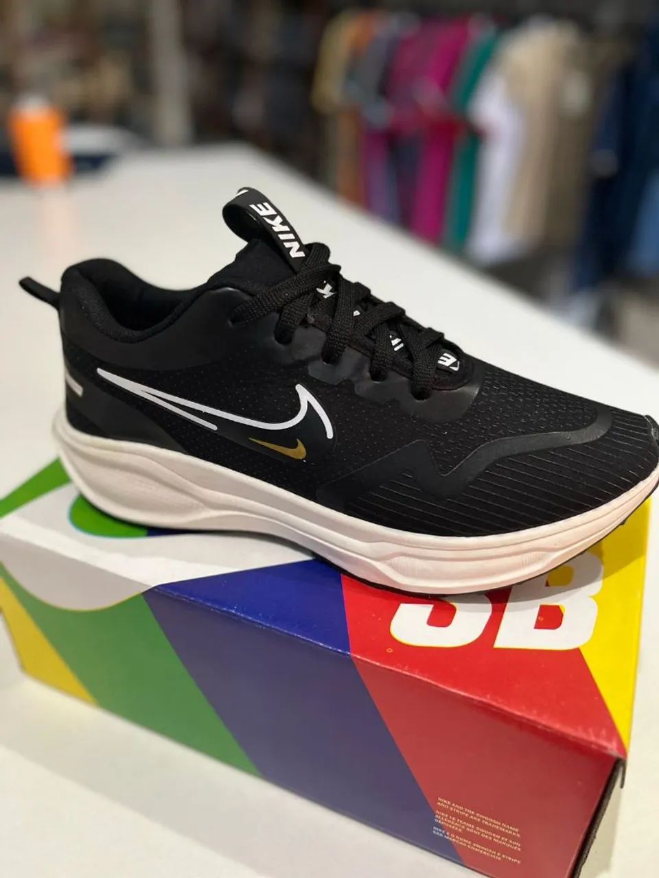 Tênis Adidas Marrom - Conforto e Estilo! - Foto 5