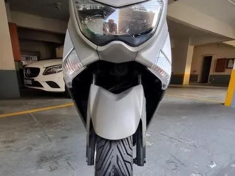 Yamaha  N Max 2017 - Foto 2