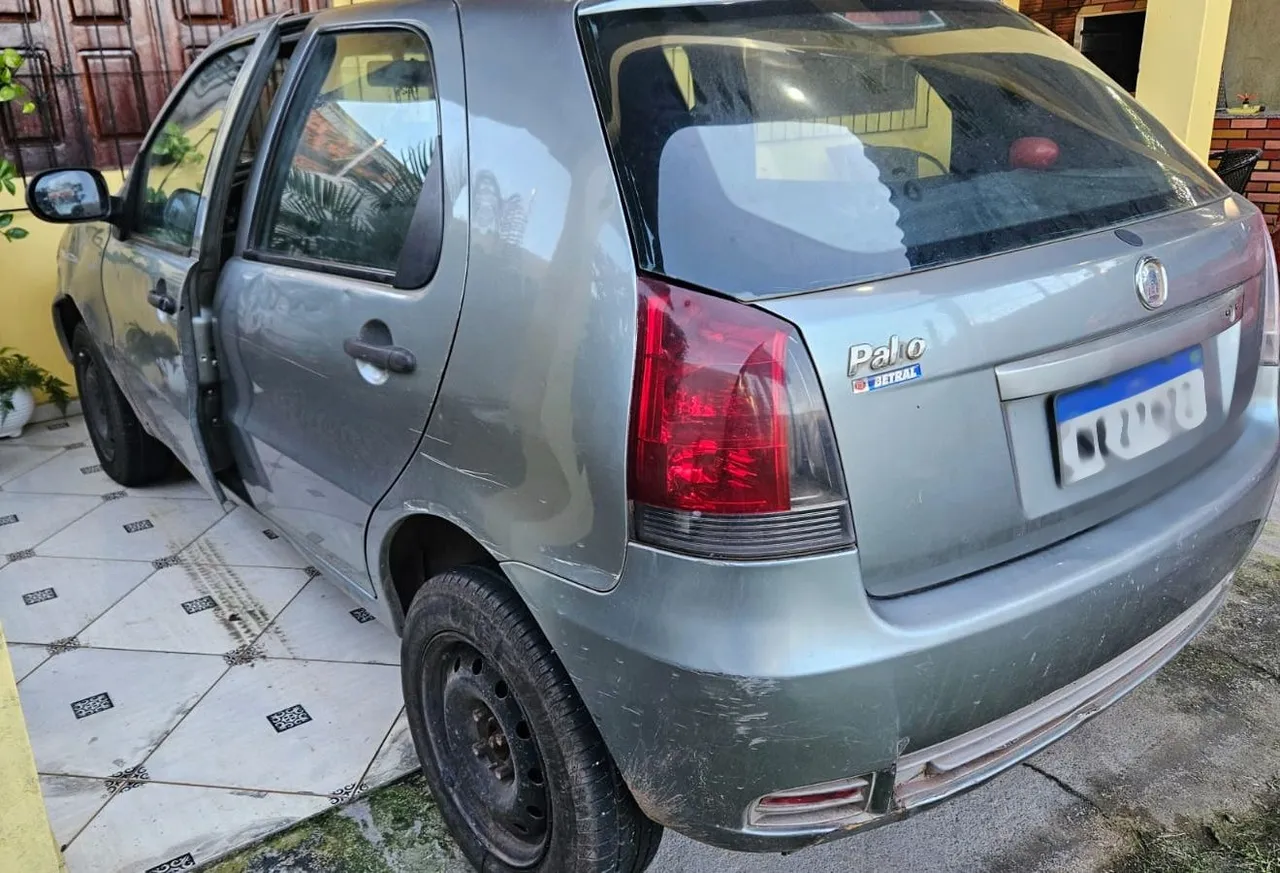 Vendo carro palio 2011