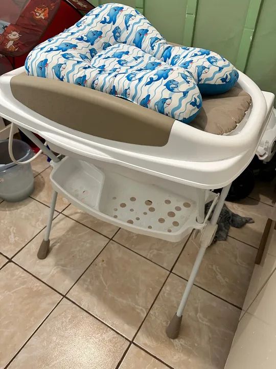 Banheira para Bebê com Suporte e Trocador - Foto 4