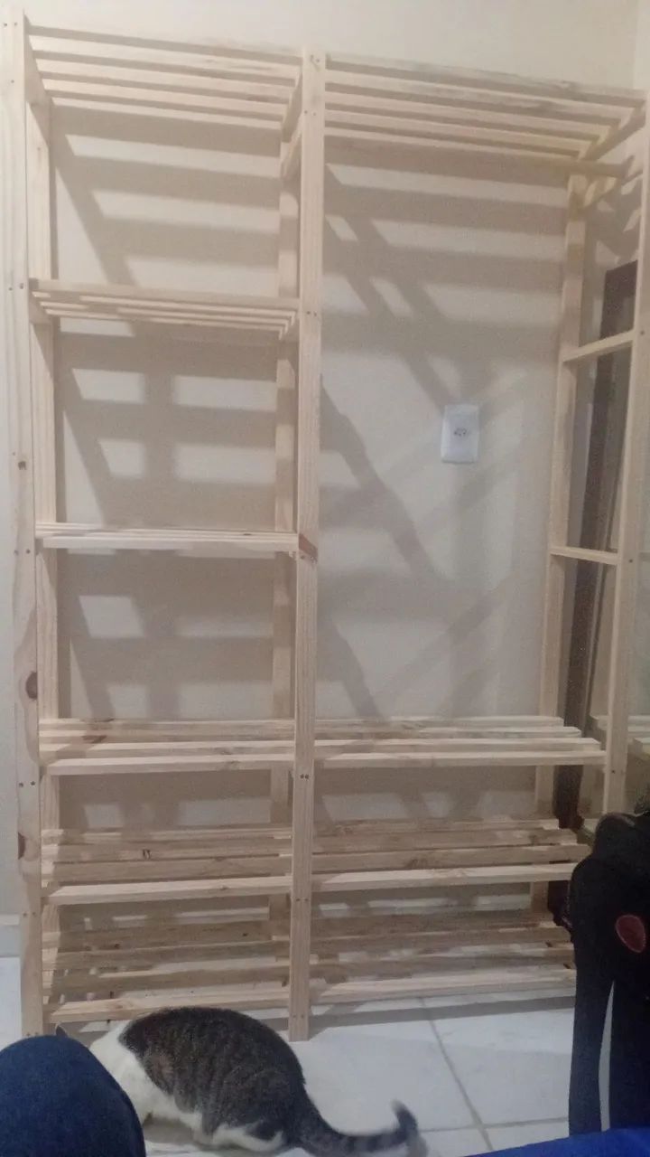 Prateleiras com Cabideiro 64520808849283120