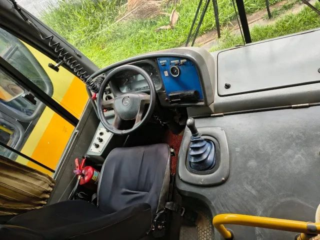 Ônibus Rodoviário Mercedes-Benz 1721 com Ar condicionado - Foto 5