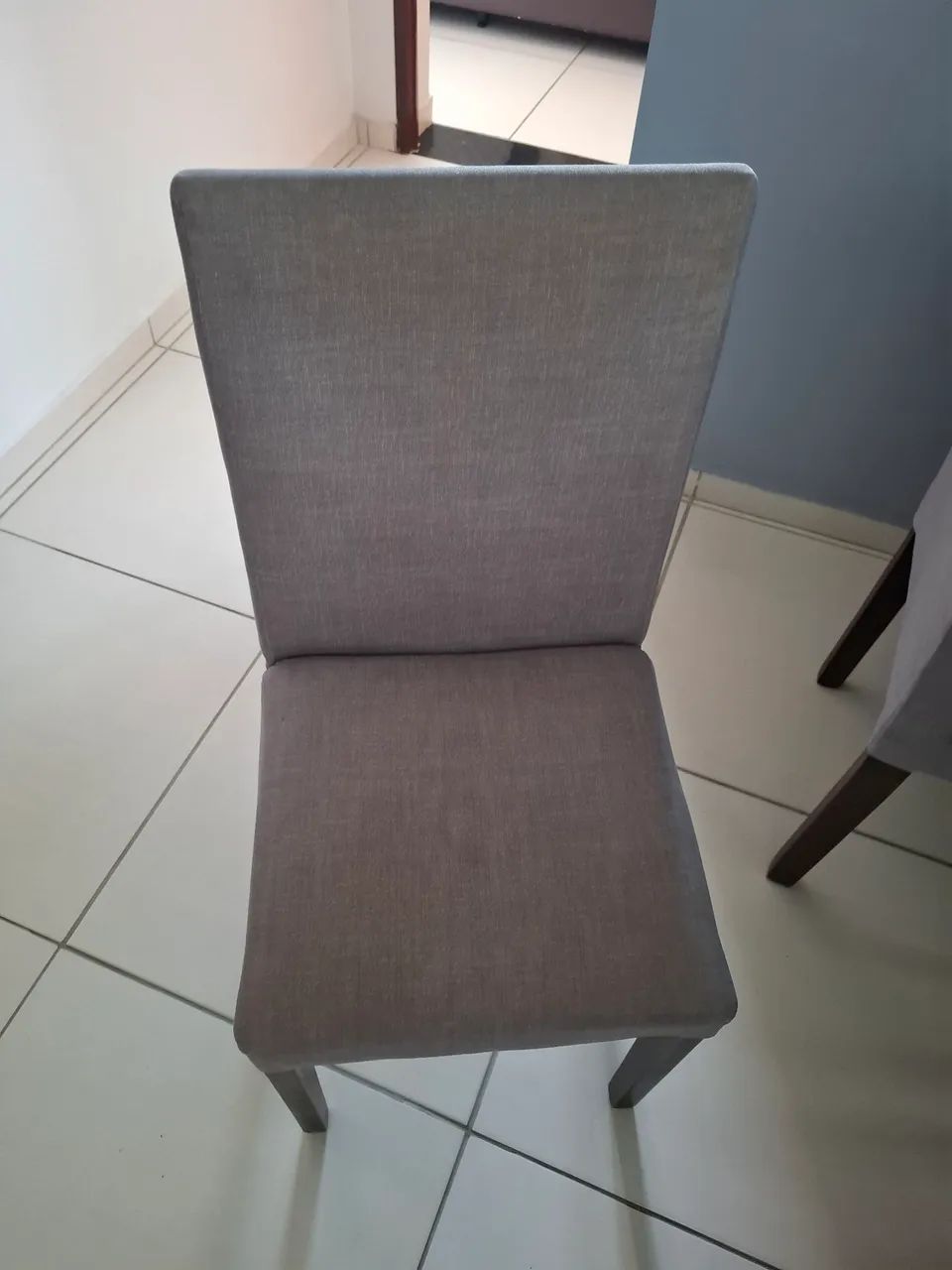 Mesa com 6 cadeiras64573993808515124