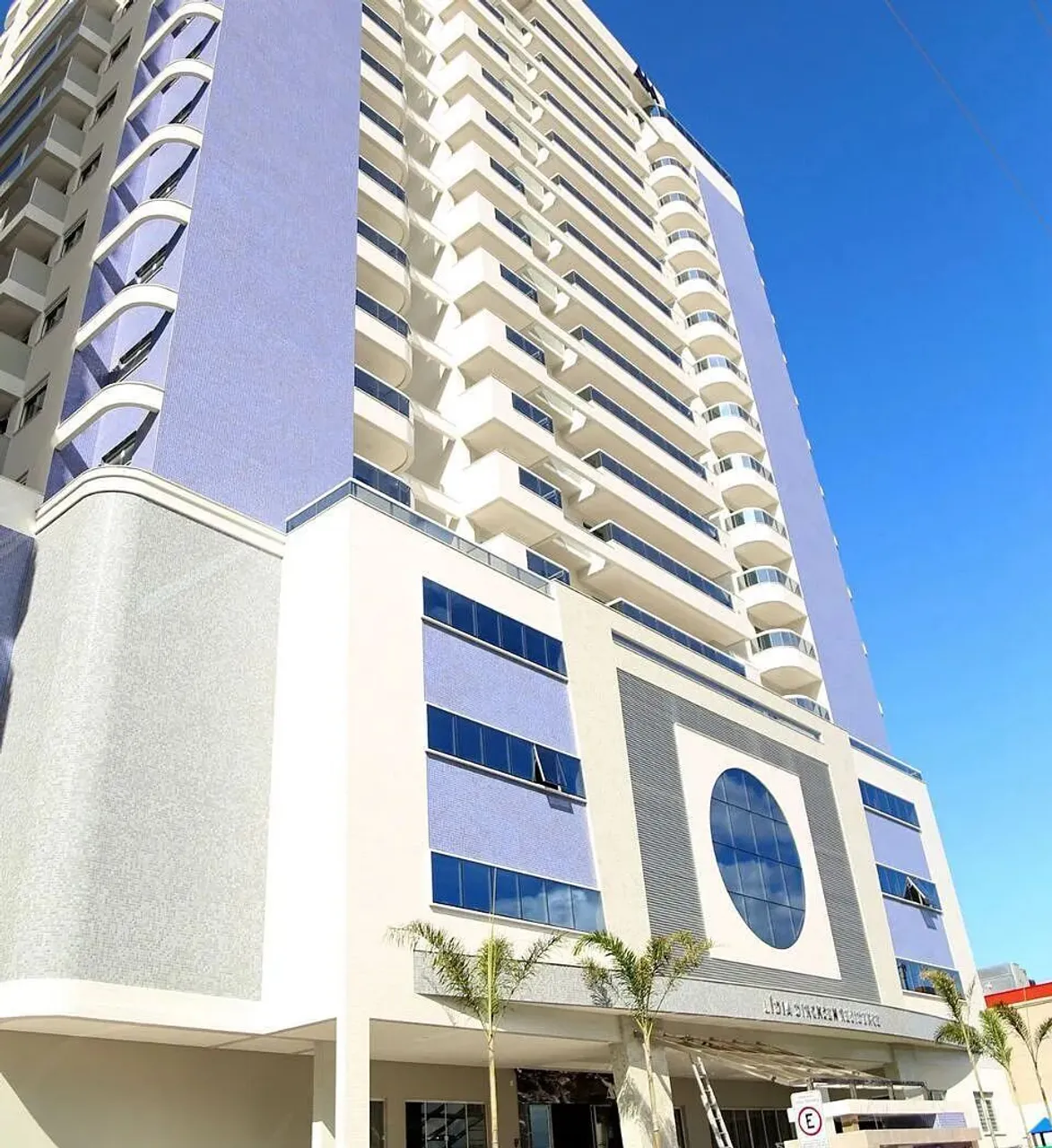 Apartamento à venda no bairro Campinas em São José/SC