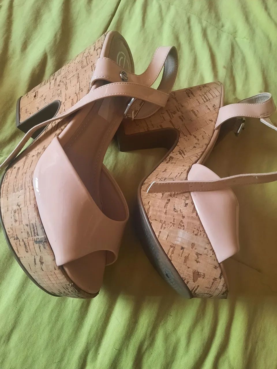 Sandalia anabella de verniz Dumond  - Foto 2