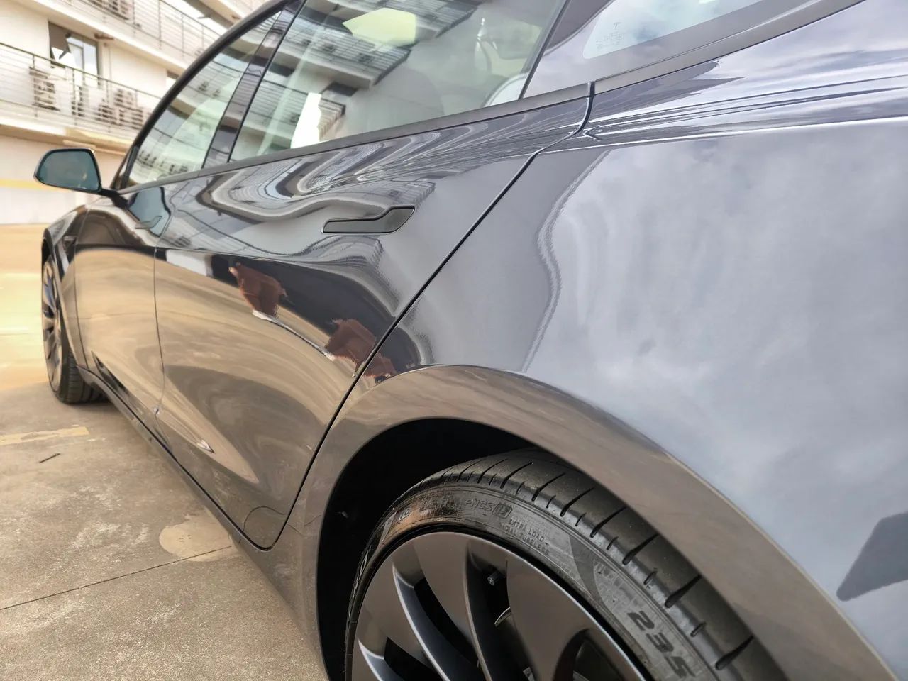 Tesla Model 3 Elétrico AWD Performance, foto 13 de 20