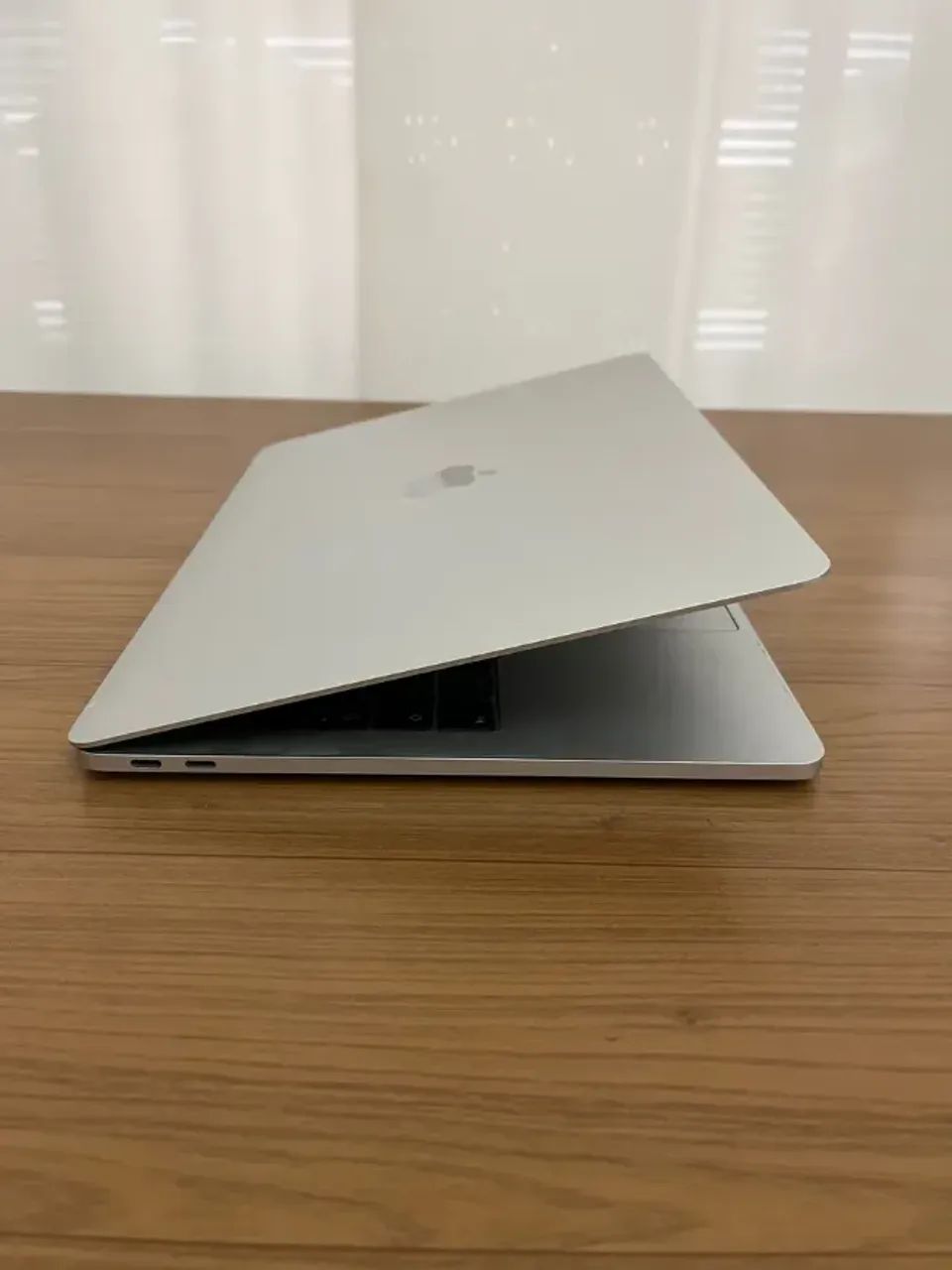 Macbook Pro A1708 (mid 2017) 13.3 - Foto 5