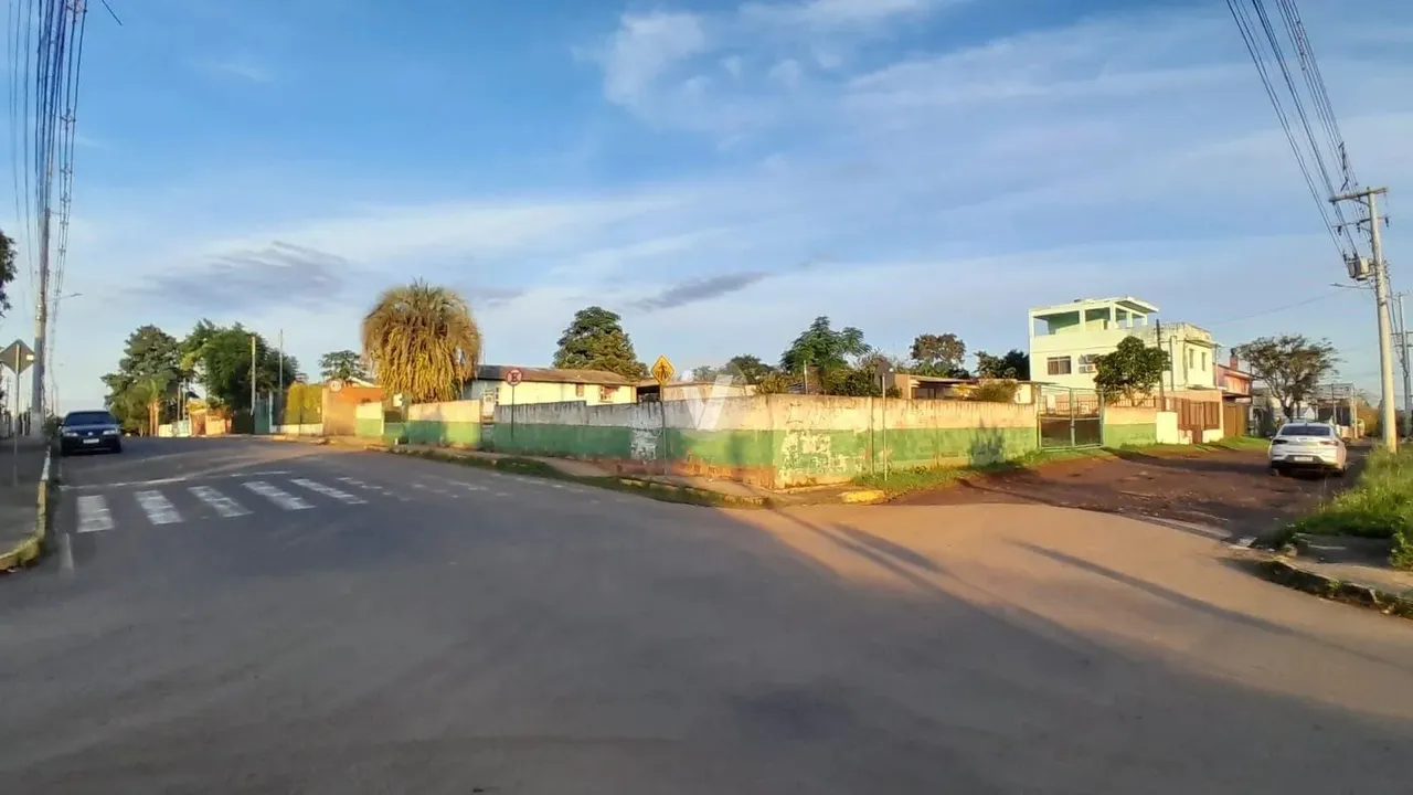 Oportunidade de terreno amplo e plano com 337,50m² próximo ao hospital regional