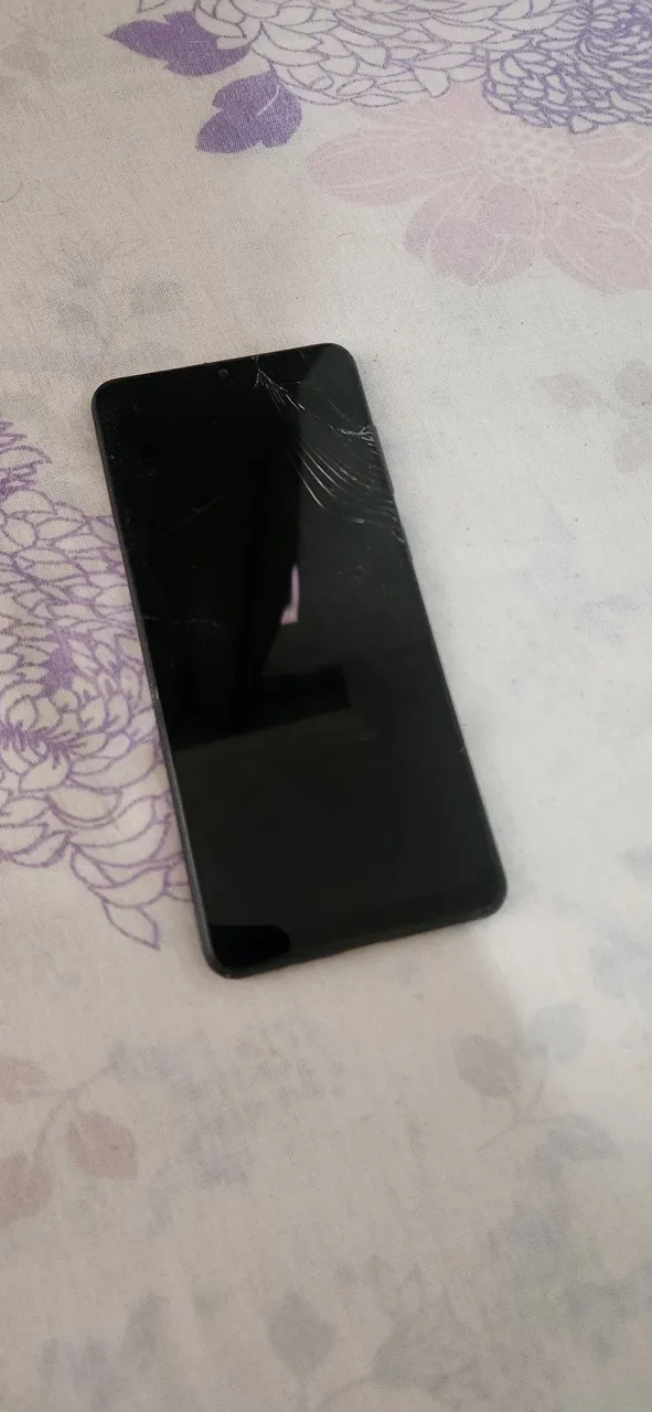 Samsung M22 defeito na tela