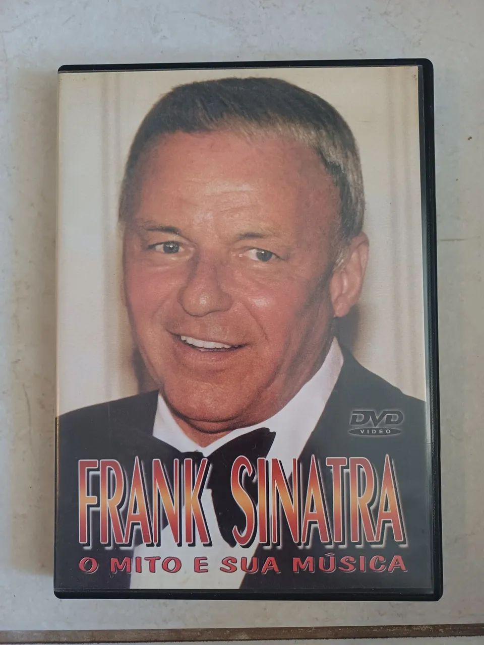 Frank Sinatra - o mito e sua música - DVD original