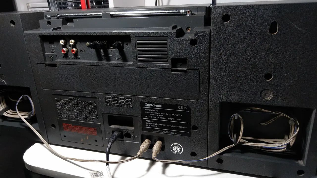 Boombox Gradiente CS5 - Foto 4