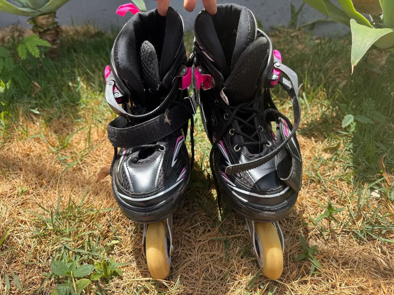 Patins feminino 36-38 (Long Feng) 72MM