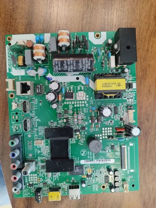Placa PRINCIPAL TV LCD 40 DEFEITO