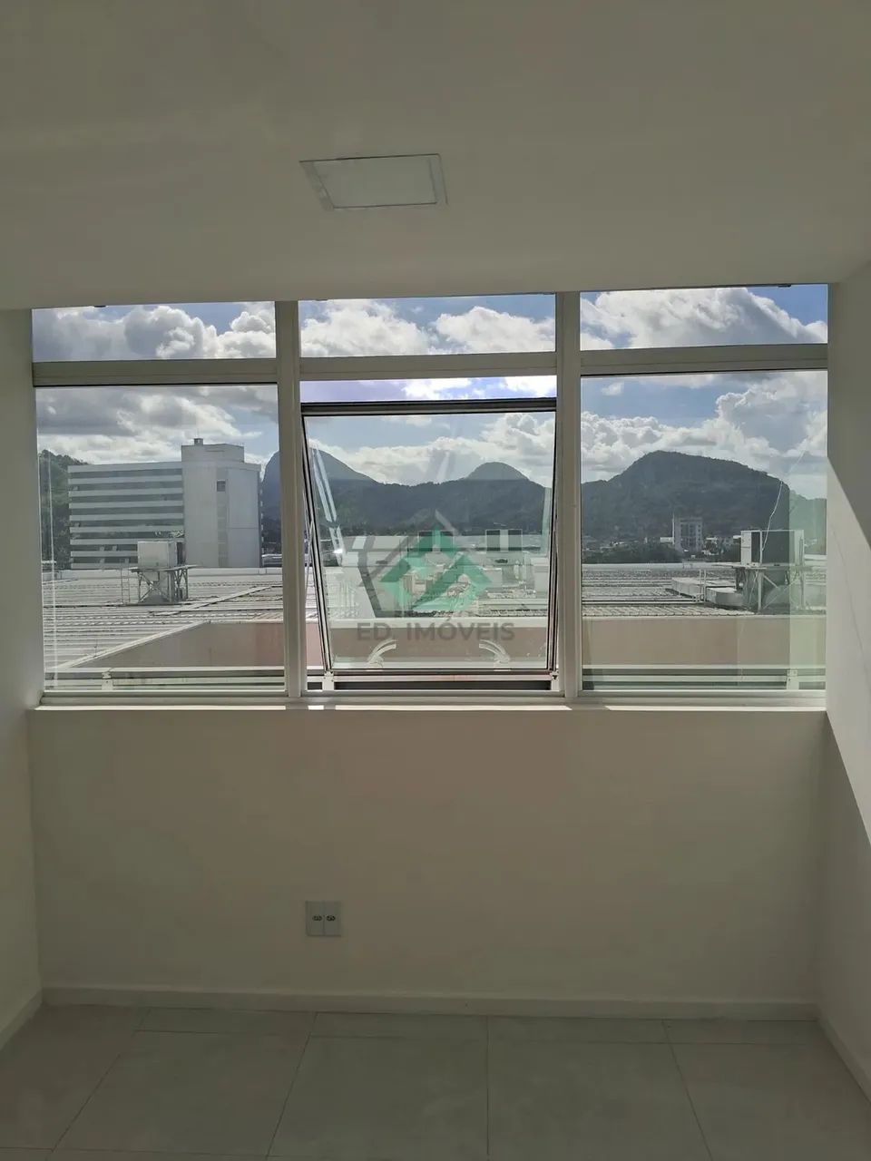 Sala Comercial para Aluguel  Shopping Moxuara | 24m² | 10º Andar - Foto 2