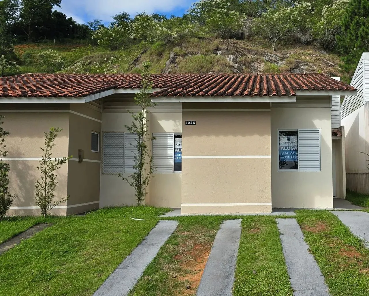Casa com 3 dormitórios para alugar, 63 m² por R$ 3.191,67/mês - Bela Vista - Palhoça/SC