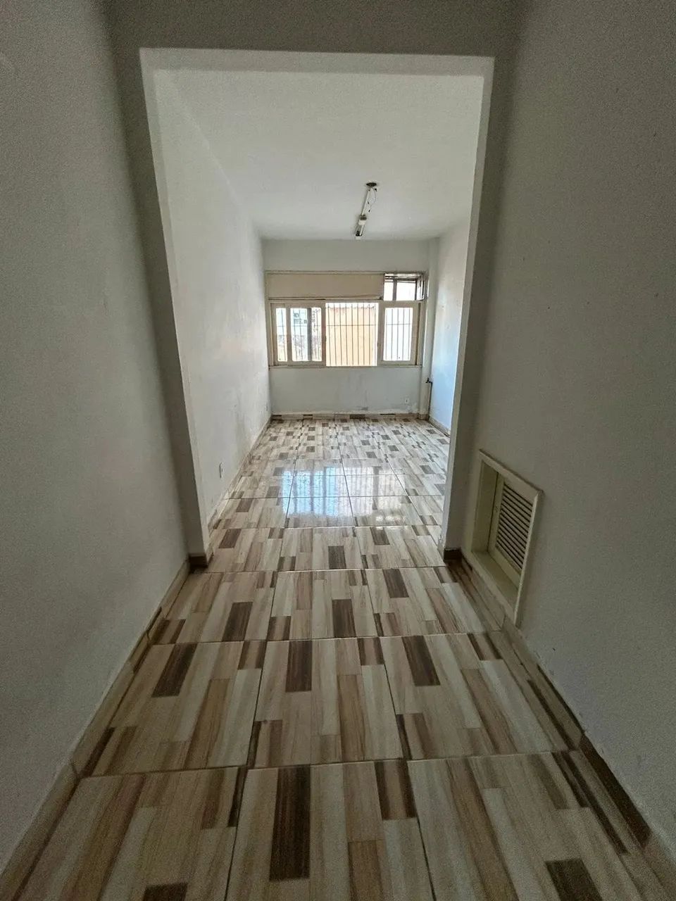Alugo sala em Madureira - Rio de Janeiro - RJ