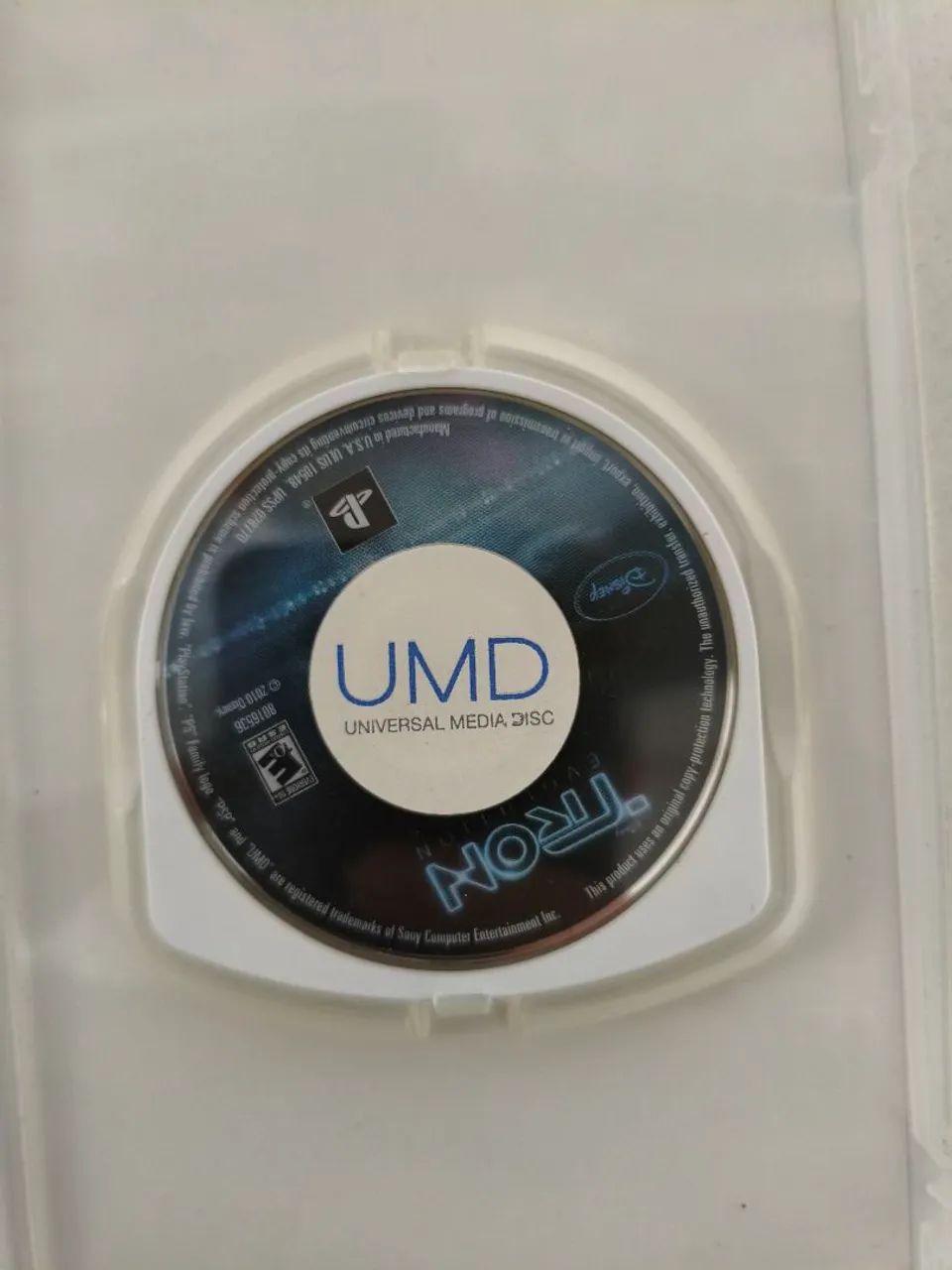 Jogo Tron Evolution original para PSP  - Foto 3