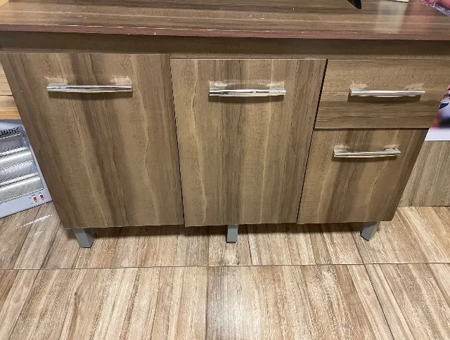 Balcão para cozinha com tampa removível